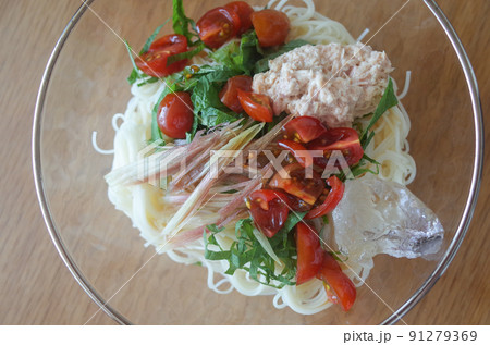 ツナとトマトのぶっかけそうめん 91279369