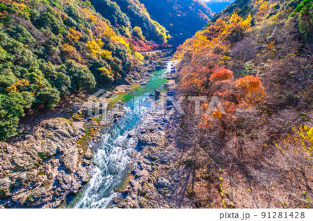 保津峡の紅葉 保津峡の紅葉 91281428