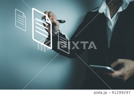 Businesswoman using a pen to sign electronic documents via the Internet, Work from home concept, remote work, new normal office, access to document with secret code or encode, identity verification 91299297