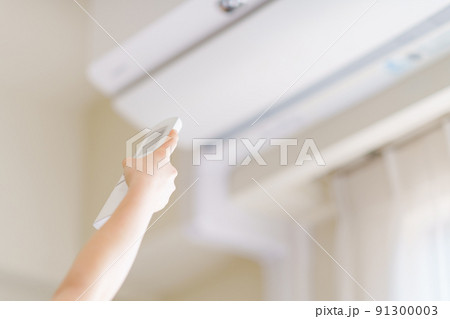 エアコン　28度　設定　【 節電 の イメージ 】 91300003