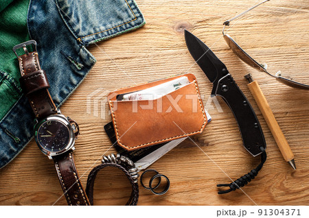 vegetable tanned leather wallet 91304371