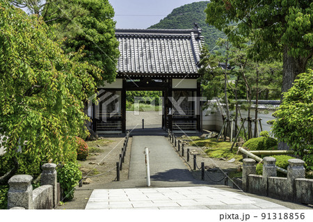 四国八十八箇所72番 曼荼羅寺 仁王門 香川県善通寺市 四国八十八箇所72番 曼荼羅寺 仁王門 香川県善通寺市 91318856