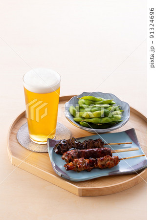 ビールとおつまみ ビールとおつまみ 91324696