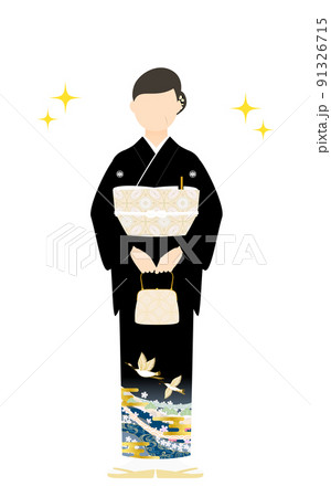黒留袖のシニア女性(和服姿)、鞄を持って正面を向く(キラキラ付き) 黒留袖のシニア女性(和服姿)、鞄を持って正面を向く(キラキラ付き) 91326715