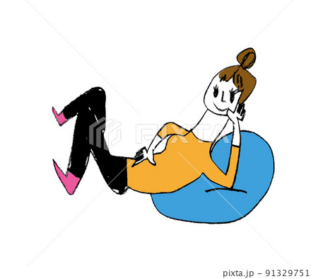 お腹をさすっていたわってる女性 お腹をさすっていたわってる女性 91329751