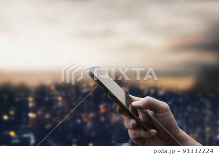 スマートフォン　インターネット　テレワーク　風景　 91332224