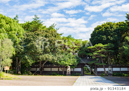 神戸・須磨離宮公園内にある中門広場 神戸・須磨離宮公園内にある中門広場 91343184