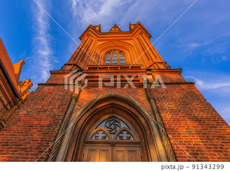 Vilnius, Lithuania. Roman Catholic Church Of St. Anne And Church Of St. Francis And St. Bernard In Old Town In Summer Sunny Day. UNESCO World Heritage 91343299