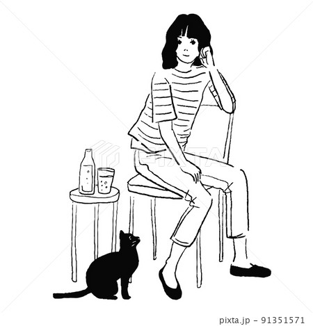椅子に座る女性　考える　猫 91351571