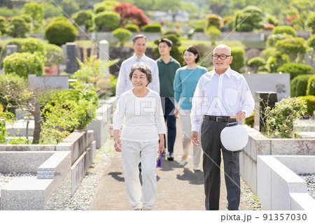 迎え盆 送り盆 お墓参り 迎え盆 送り盆 お墓参り 91357030