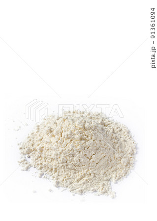 小麦粉　白背景　縦位置 91361094