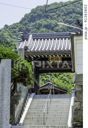 四国八十八箇所73番　出釈迦寺　山門　香川県善通寺市 91363602