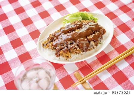 兵庫県加古川名物箸で食べるかつめし 91378022