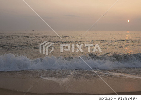 海 空 波 91383497