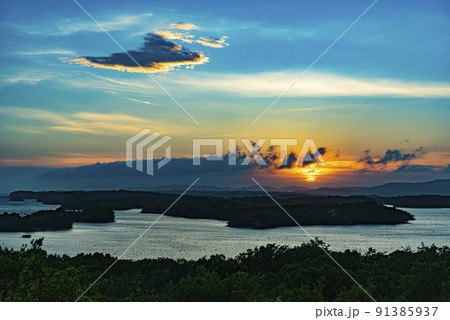 桐垣展望台、ともやま公園からの夕景 桐垣展望台、ともやま公園からの夕景 91385937