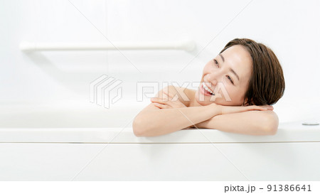 お風呂　バスタイム　入浴　ビューティー 91386641