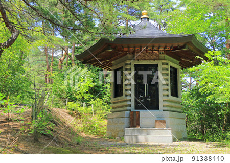 信濃観音霊場第二番札所　宗善寺観音堂　長野県麻績村 91388440