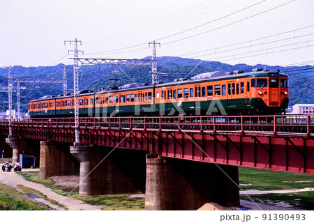 1999年 阪和線を走る113系快速電車4両 1999年 阪和線を走る113系快速電車4両 91390493
