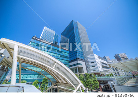 日本の東京都市景観 田町駅前などを望む 91390766