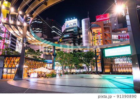 《東京都》池袋西口公園・都市夜景 91390890