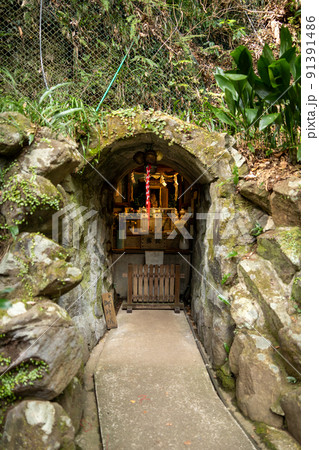 【神奈川県】 箱根登山鉄道 深沢銭洗弁財天 【神奈川県】 箱根登山鉄道 深沢銭洗弁財天 91391486
