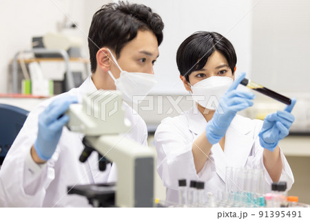 研究室 開発 実験室 臨床検査 血液検査 新薬 研究室 開発 実験室 臨床検査 血液検査 新薬 91395491