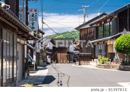 《京都府》伊根の舟屋・ノスタルジックな街並み 91397613