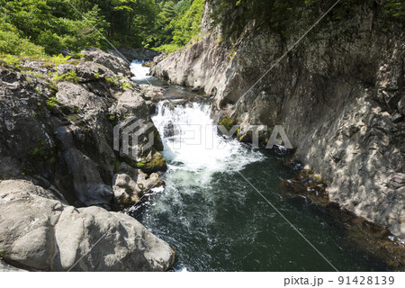 青森県　薬研渓谷 91428139