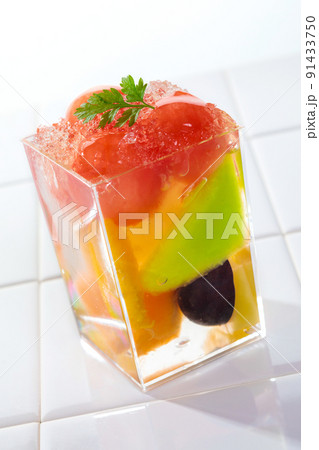 夏のフルーツゼリースイーツ 91433750