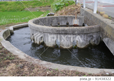 長野県の灌漑施設 西天竜幹線水路 円筒分水群「大泉21号乙」 特徴的な灌漑施設 長野県の灌漑施設 西天竜幹線水路 円筒分水群「大泉21号乙」 特徴的な灌漑施設 91438322
