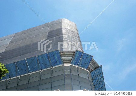 ビルの建設現場 91440682