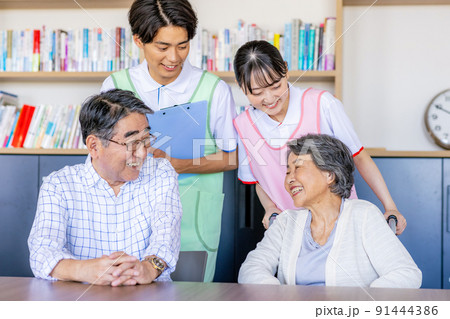 介護イメージ 91444386
