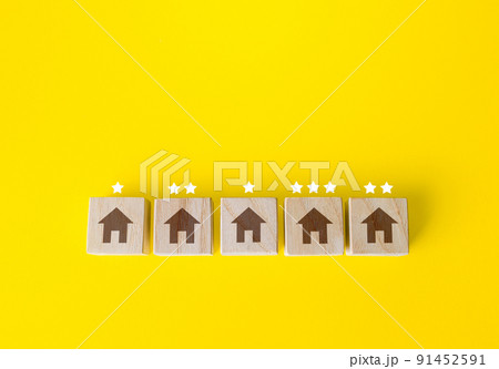 Real estate rating assessment. Evaluation of hotels and entertainmentplaces. Luxury VIP class apartments. Property valuation. Energy efficiency. Rank and prestige. Search for best housing options. 91452591