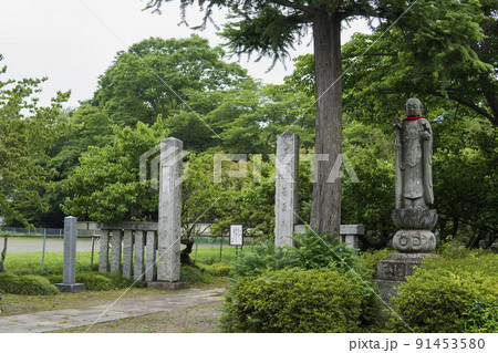 岩殿山息障院光明寺【源範頼館跡】／埼玉県比企郡吉見町 91453580
