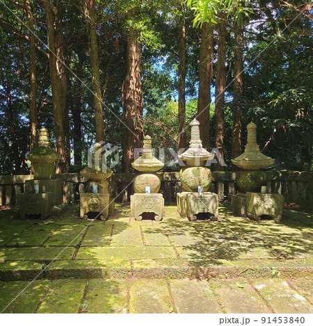 感応寺　島津家菩提寺（日本最初の禅寺） 91453840