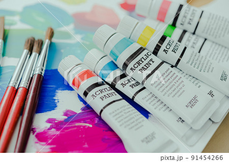 アクリル絵の具 91454266