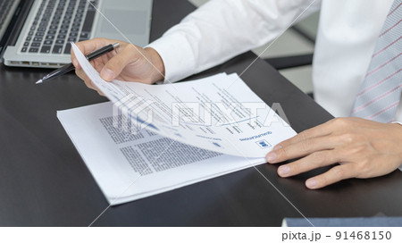 Sign the termination contract, resignation letter sign, End of the employment contract or termination of employment, Move to a new job, Take the pressure of the work that can't be done, Resignation le 91468150