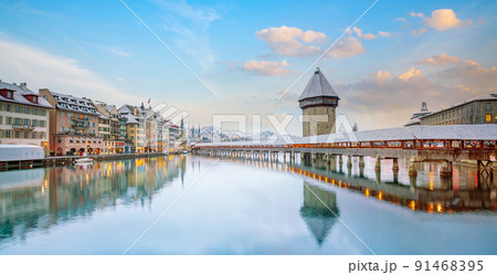 London city skyline with Saint Paul s cathedral cityscape in UK 91468395
