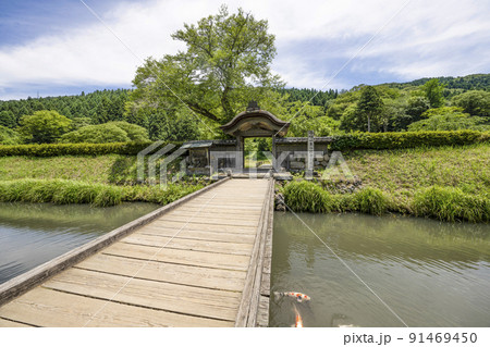 一乗谷朝倉氏遺跡 朝倉館跡・唐門 一乗谷朝倉氏遺跡 朝倉館跡・唐門 91469450