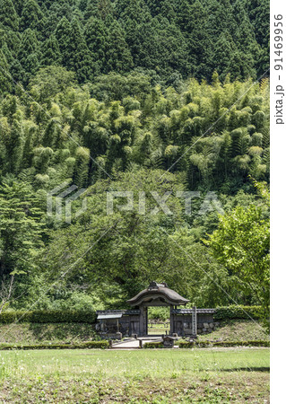 一乗谷朝倉氏遺跡　朝倉館跡・唐門 91469956