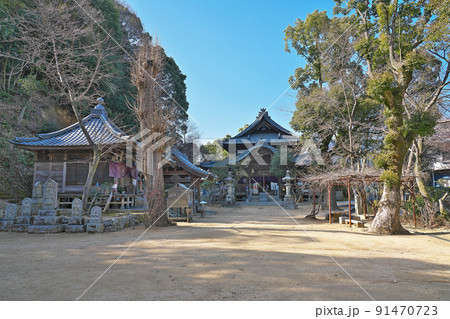 【仙遊寺】 (四国霊場第58番札所) 愛媛県今治市玉川町別所甲 【仙遊寺】 (四国霊場第58番札所) 愛媛県今治市玉川町別所甲 91470723