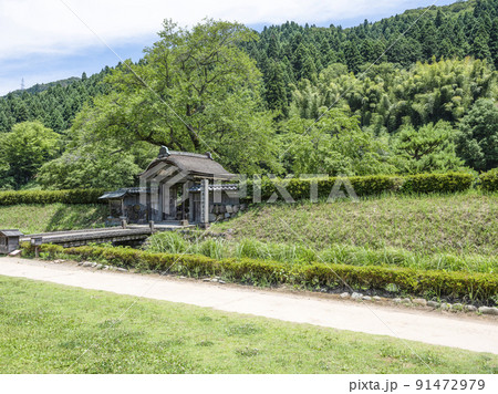 一乗谷朝倉氏遺跡 朝倉館跡・唐門 一乗谷朝倉氏遺跡 朝倉館跡・唐門 91472979
