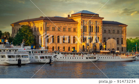 Nationalmuseum, or National Museum of Fine Arts, Peninsula Blasieholmen in central Stockholm, Sweden, at sunset Nationalmuseum, or National Museum of Fine Arts, Peninsula Blasieholmen in central Stockholm, Sweden, at sunset 91473234