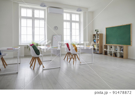 Interior of modern light class elementary, middle school or high school without teacher and students Interior of modern light class elementary, middle school or high school without teacher and students 91478872