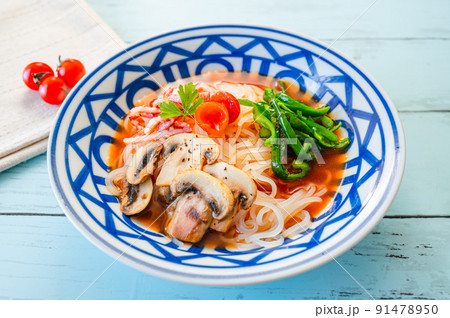 トマト冷麺 91478950