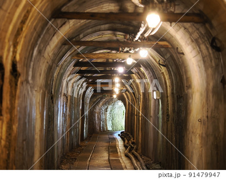 佐渡金山　道遊坑（明治官営鉱山コース）坑道 91479947