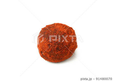 Sweet truffle isolated on white background, close up 91480070