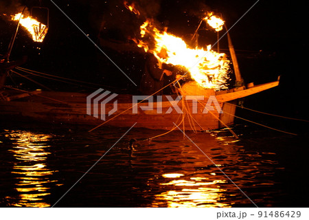 長良川鵜飼の総がらみ 長良川鵜飼の総がらみ 91486429