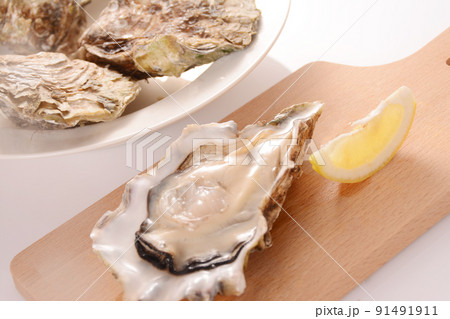 北海道産　生牡蠣 91491911