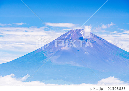 早い梅雨明け、湧く雲と富士山 早い梅雨明け、湧く雲と富士山 91503883